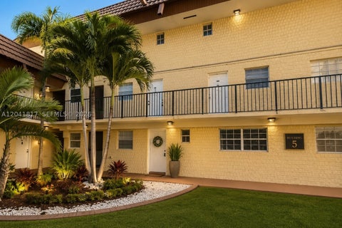 Tiny photo for 8600 SW 109th Ave #4-224, Miami, FL 33173 (MLS # A12041817)