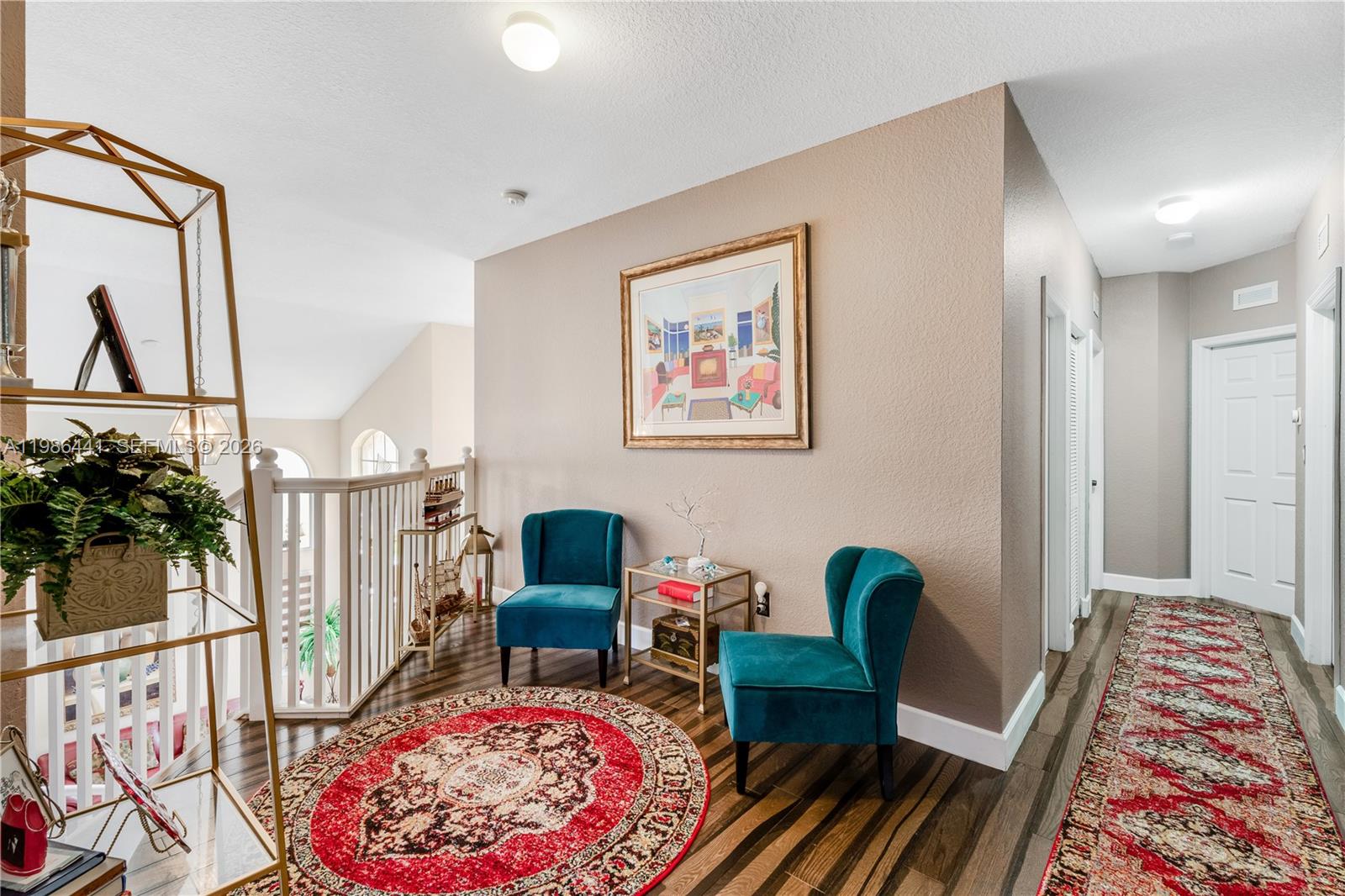 FLORIDIAN BAY ESTATES - Residential