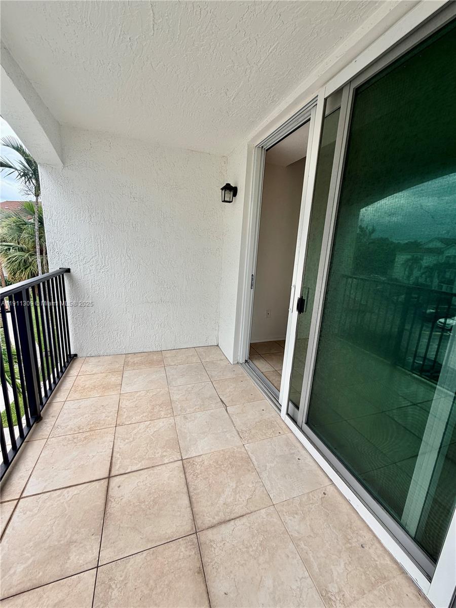 VILLA DEL SOL CONDO - Residential Lease