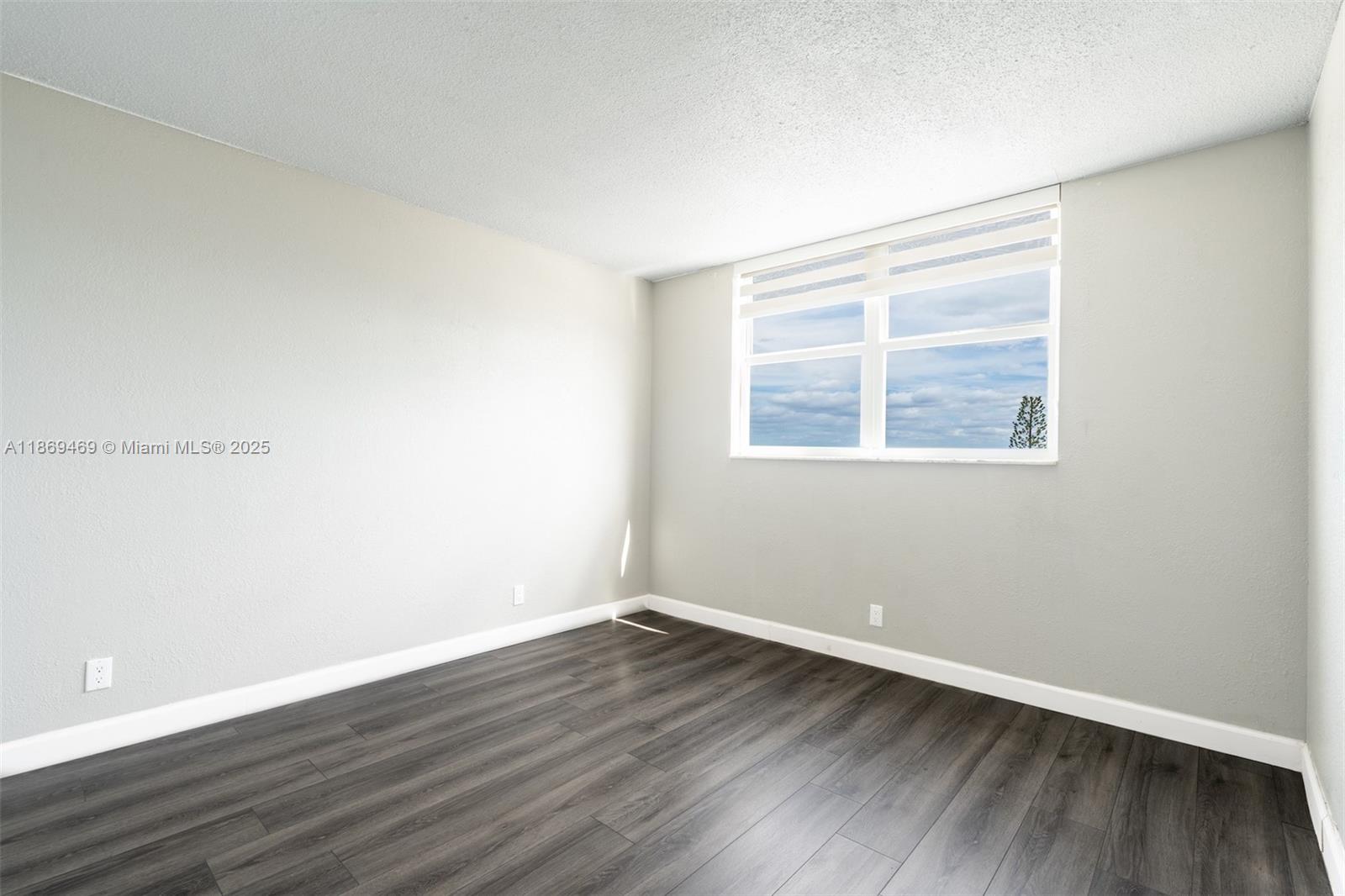 TELSTAR - Residential