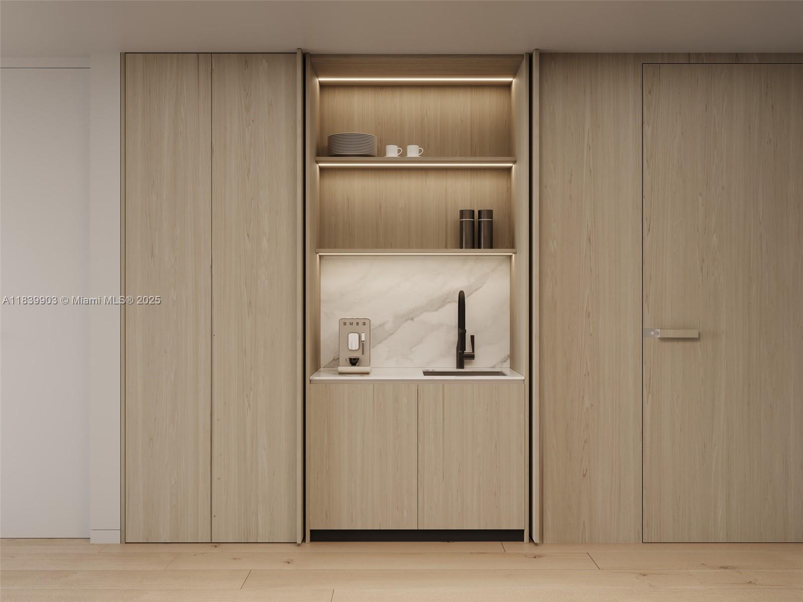 VILLA 17 CONDOMINIUM - Residential