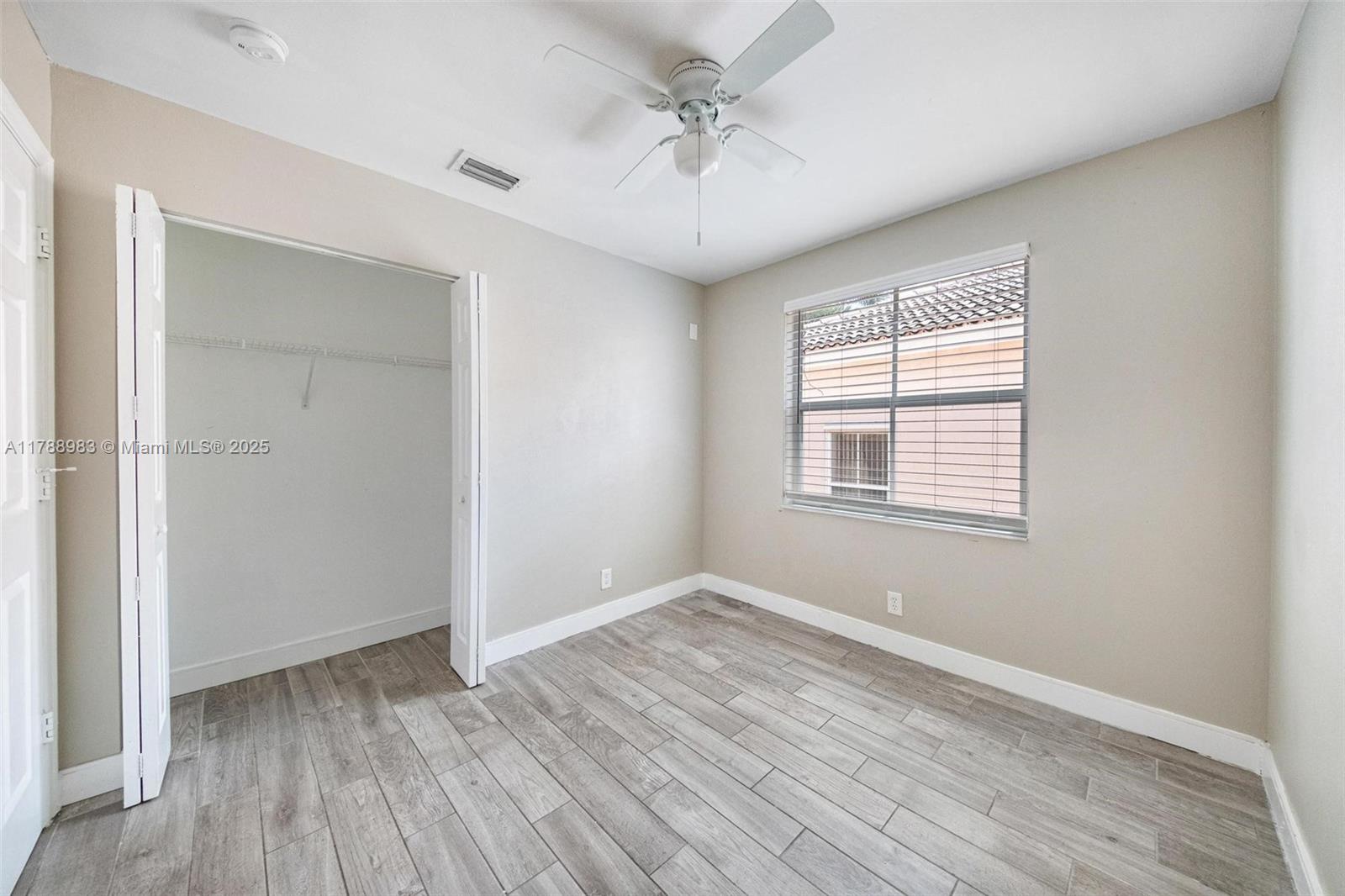CORAL BAY REPLAT SECTION - Residential