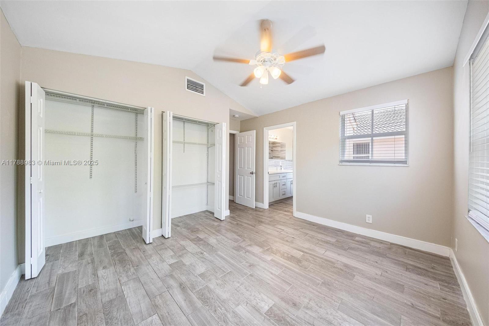 CORAL BAY REPLAT SECTION - Residential
