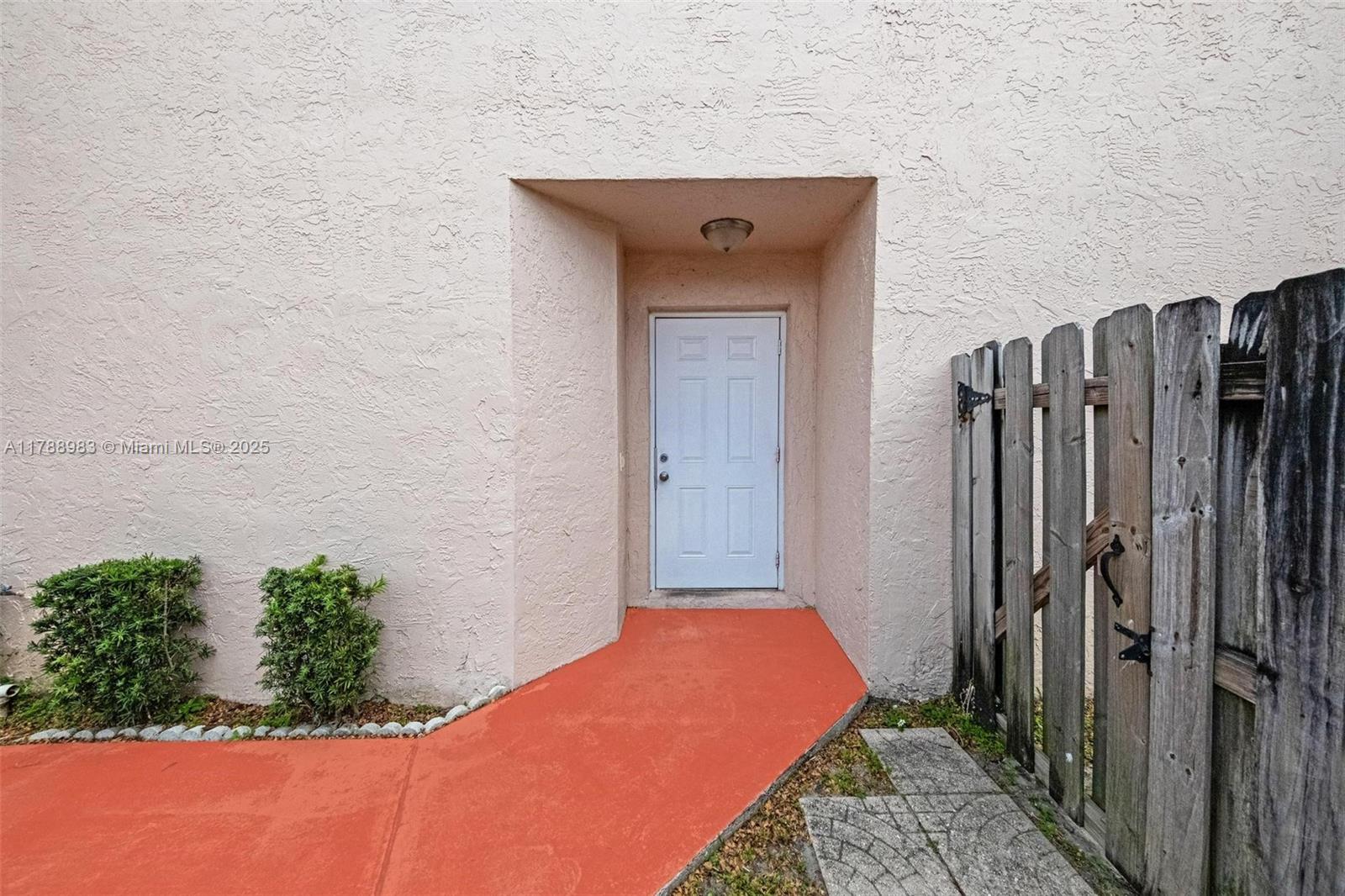 CORAL BAY REPLAT SECTION - Residential