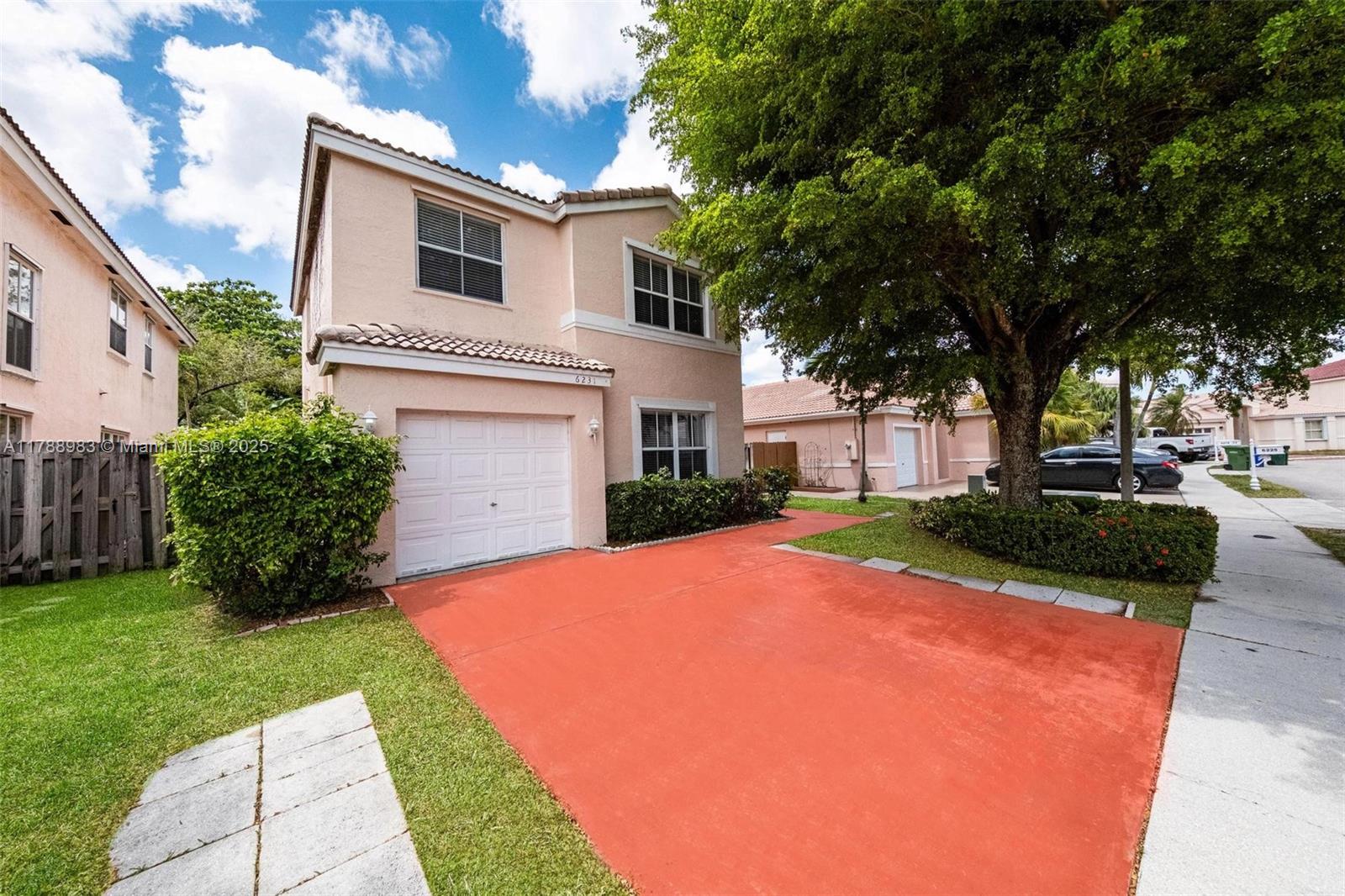 CORAL BAY REPLAT SECTION - Residential