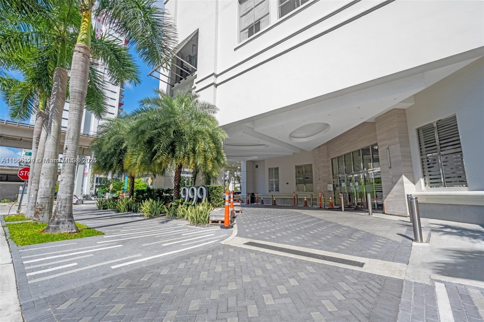 COME LIVE IN AN AMAZING UNIT @ NINE AT MARY BRICKELL ! TOP OF SHOPS, RESTAURANTS AND PUBLIX! UNIT HAS UPGRADED PORCELAIN FLOORS IN THE KITCHEN AND LAMINATED WOOD THROUGHOUT! TINTED IMPACT GLASS WINDOWS AND DOORS, ITALIAN LACQUER CABINETS AND STAINLESS STEEL APPLIANCES IN THE KITCHEN! ENJOY THE NICE VIEW FROM THE BALCONY AND THE MANY AMENITIES THAT INCLUDE AND AWESOME AND RELAXING POOL, STATE OF THE ART FITNESS CENTER, PLAY AREA AND MORE! FOR SHOWINGS SEE BROKERS REMARKS! EQUAL HOUSING OPPORTUNITY. VACANT