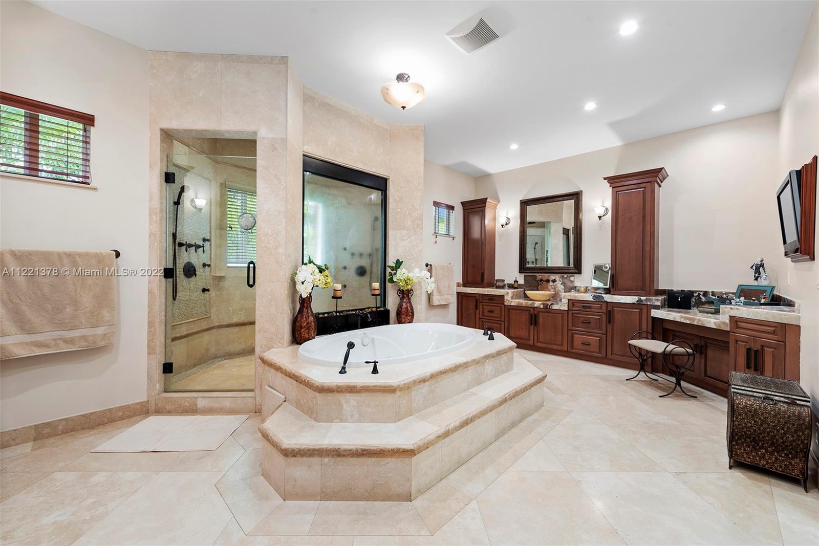 KINGS CREEK NORTH SEC 2 - Residential