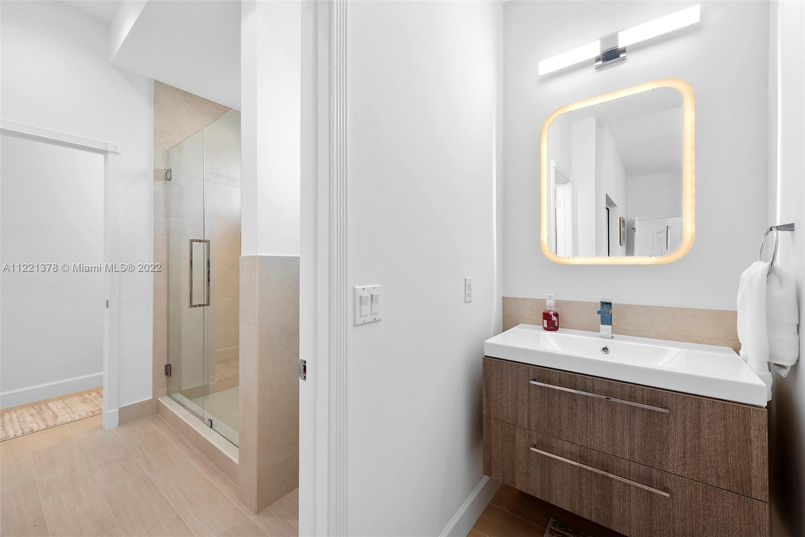 KINGS CREEK NORTH SEC 2 - Residential