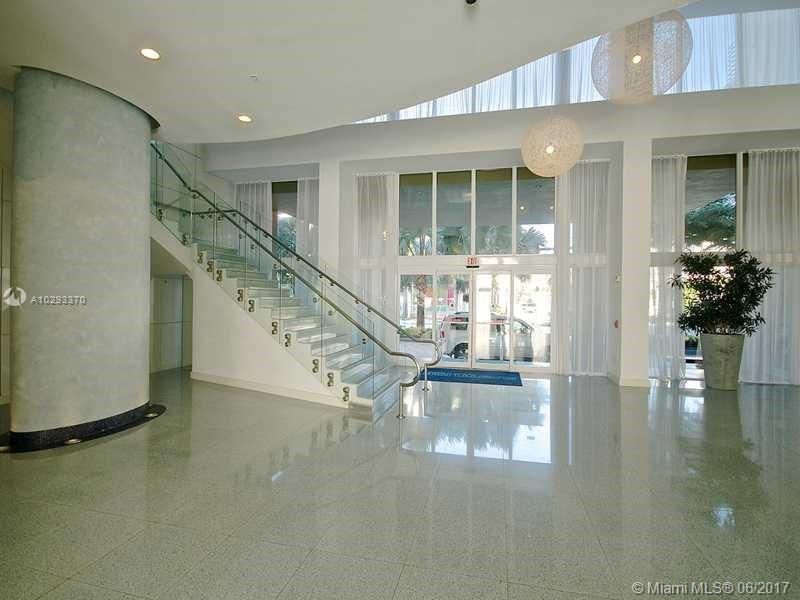 VENTURE AT AVENTURA EAST - Residential Lease