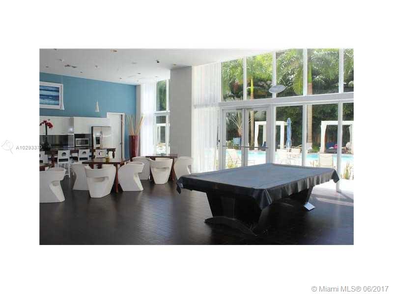 VENTURE AT AVENTURA EAST - Residential Lease