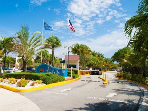 13901 SW 90th Ave E-118 Miami FL 33176