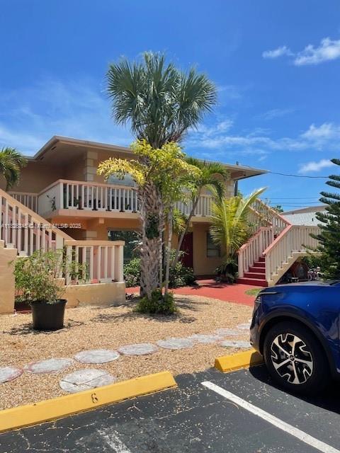 324 SE 10th Ave 7