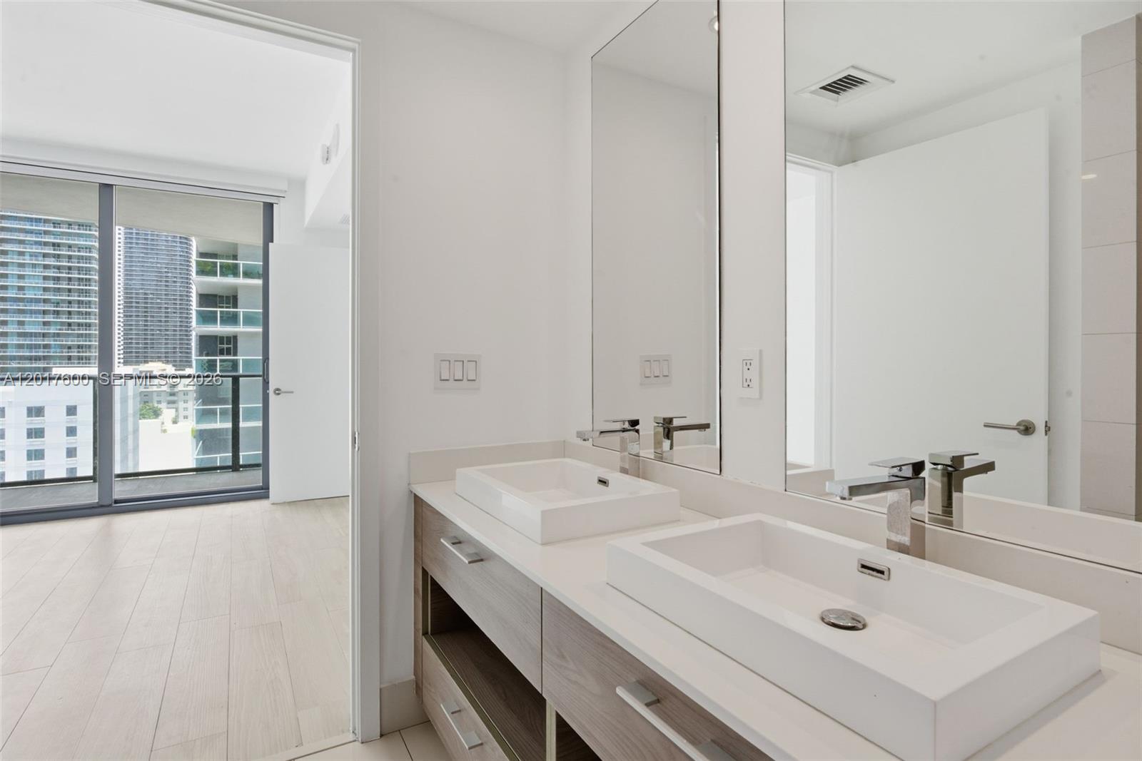 1300 S MIAMI AVENUE CONDO - Residential