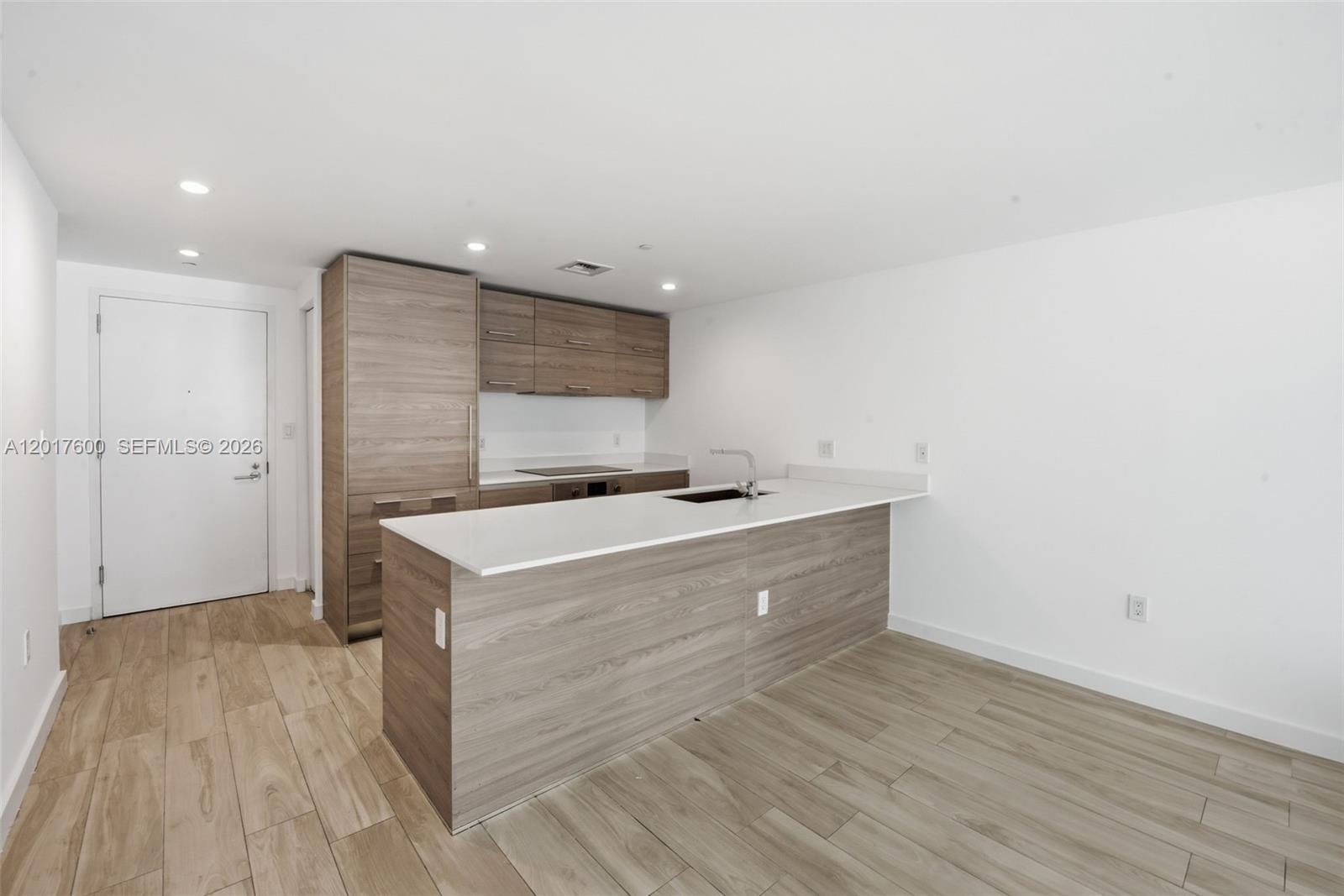 1300 S MIAMI AVENUE CONDO - Residential