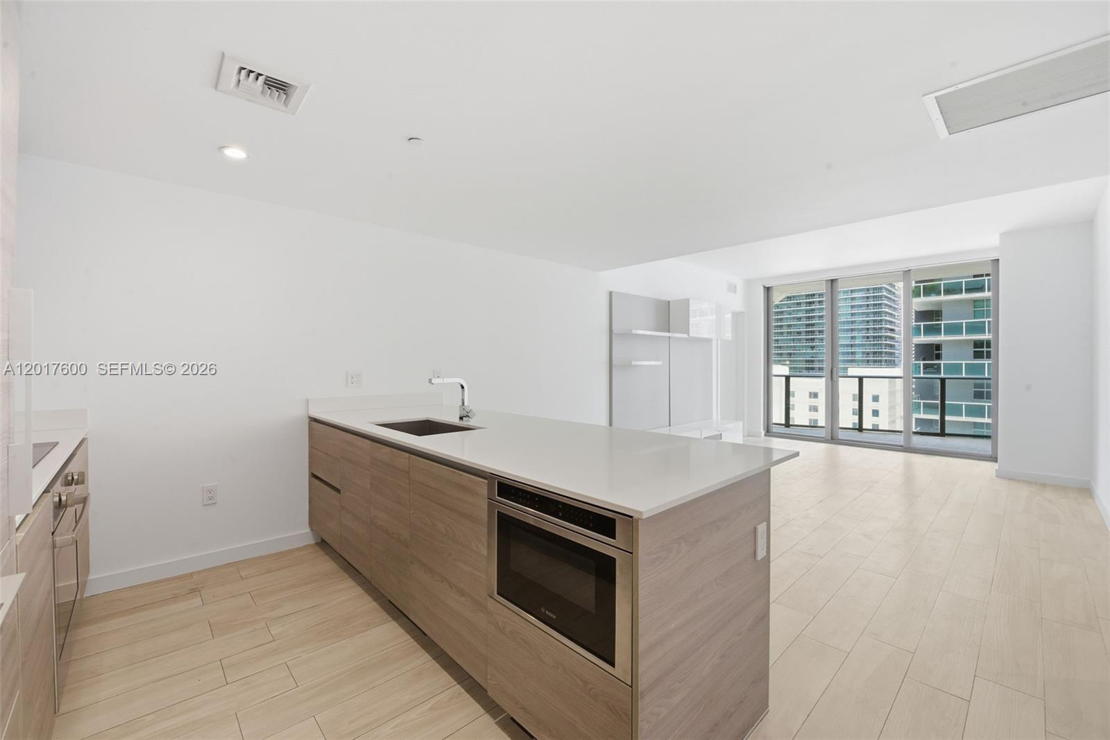 1300 S MIAMI AVENUE CONDO - Residential