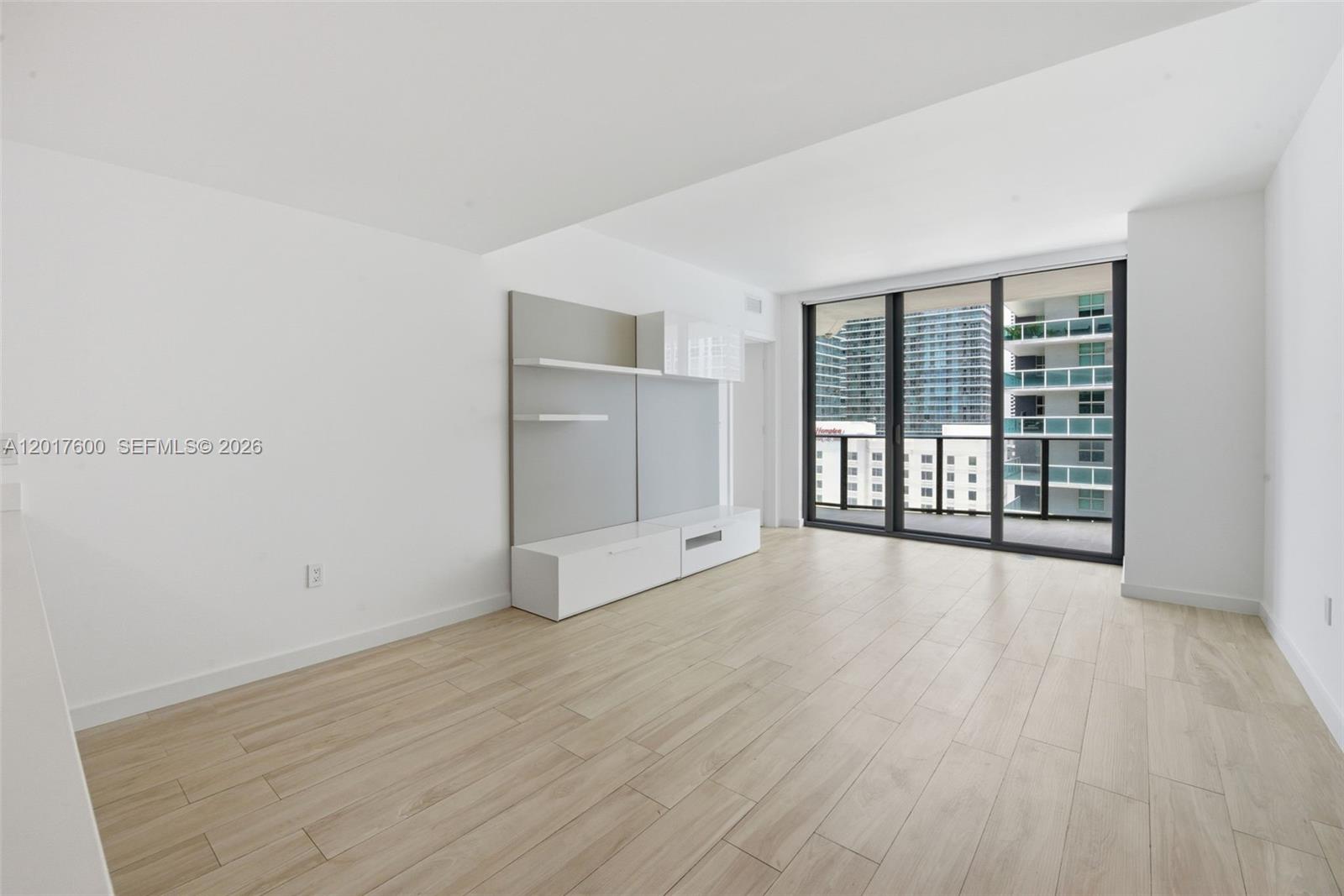 1300 S MIAMI AVENUE CONDO - Residential