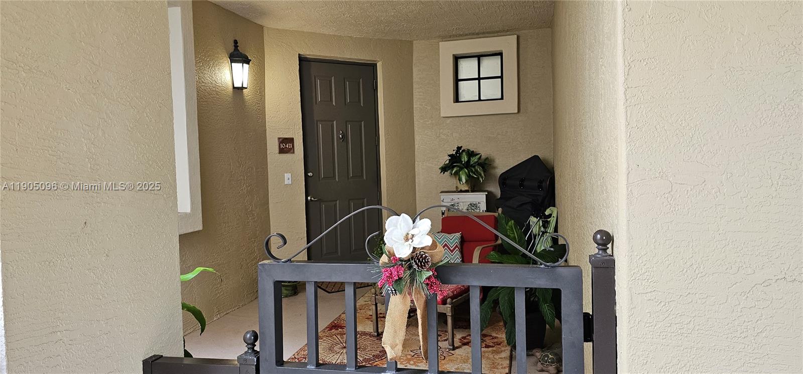 VILLA FLORA CONDO - Residential Lease