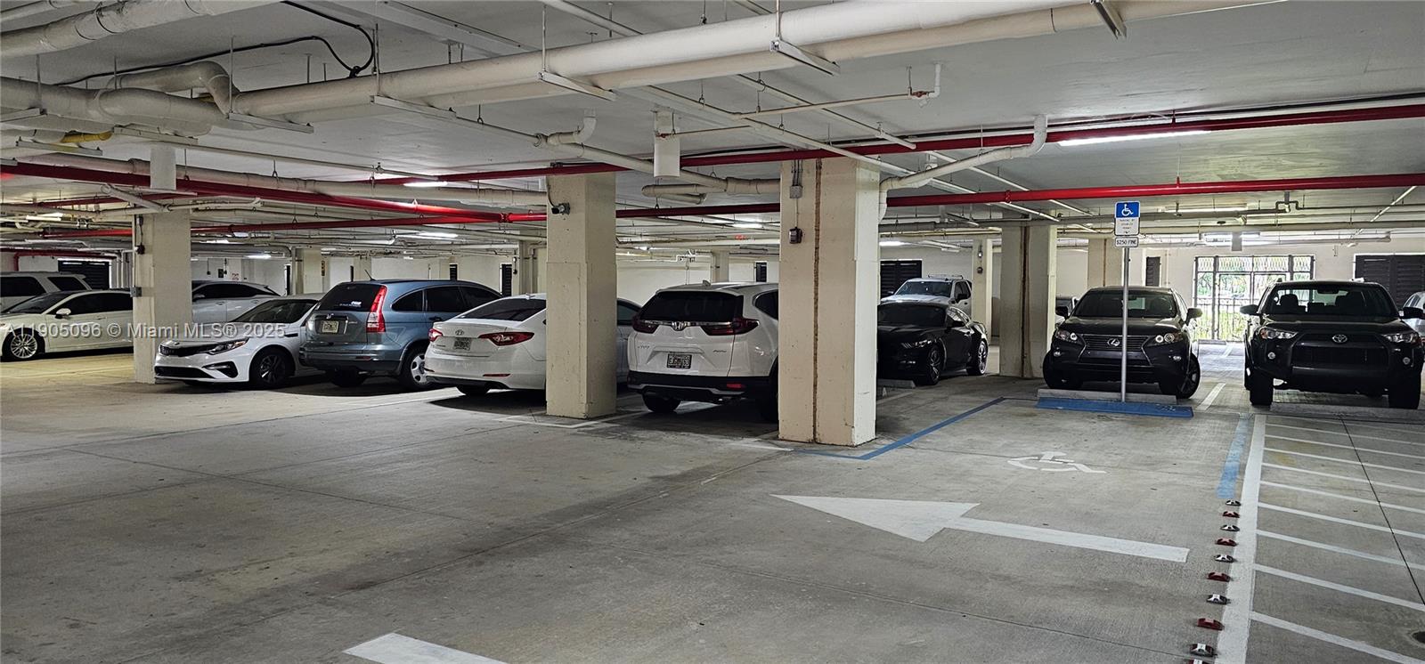 VILLA FLORA CONDO - Residential Lease