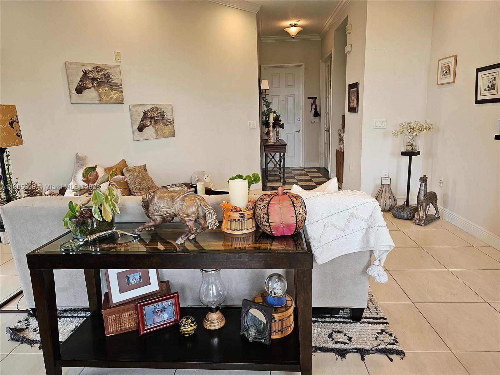 VILLA FLORA CONDO - Residential Lease