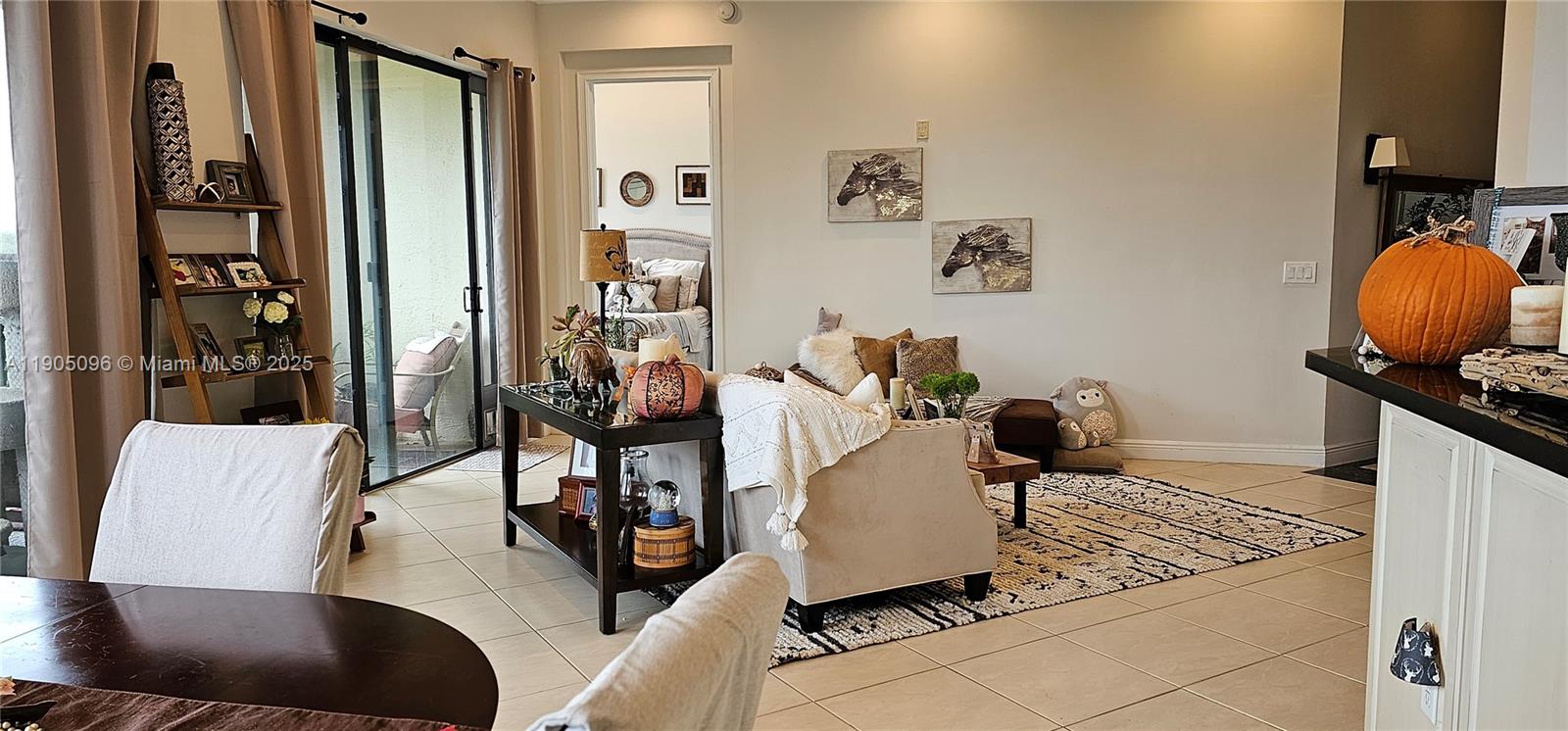 VILLA FLORA CONDO - Residential Lease