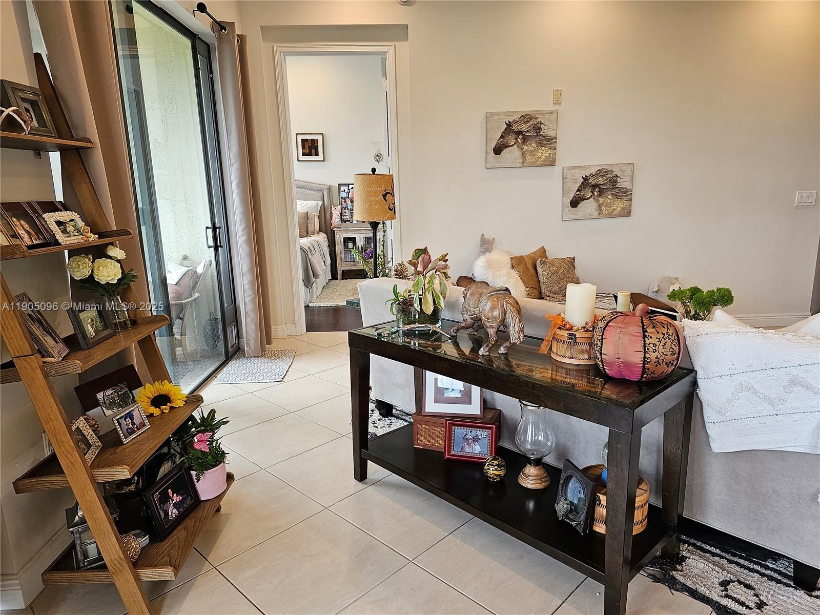 VILLA FLORA CONDO - Residential Lease