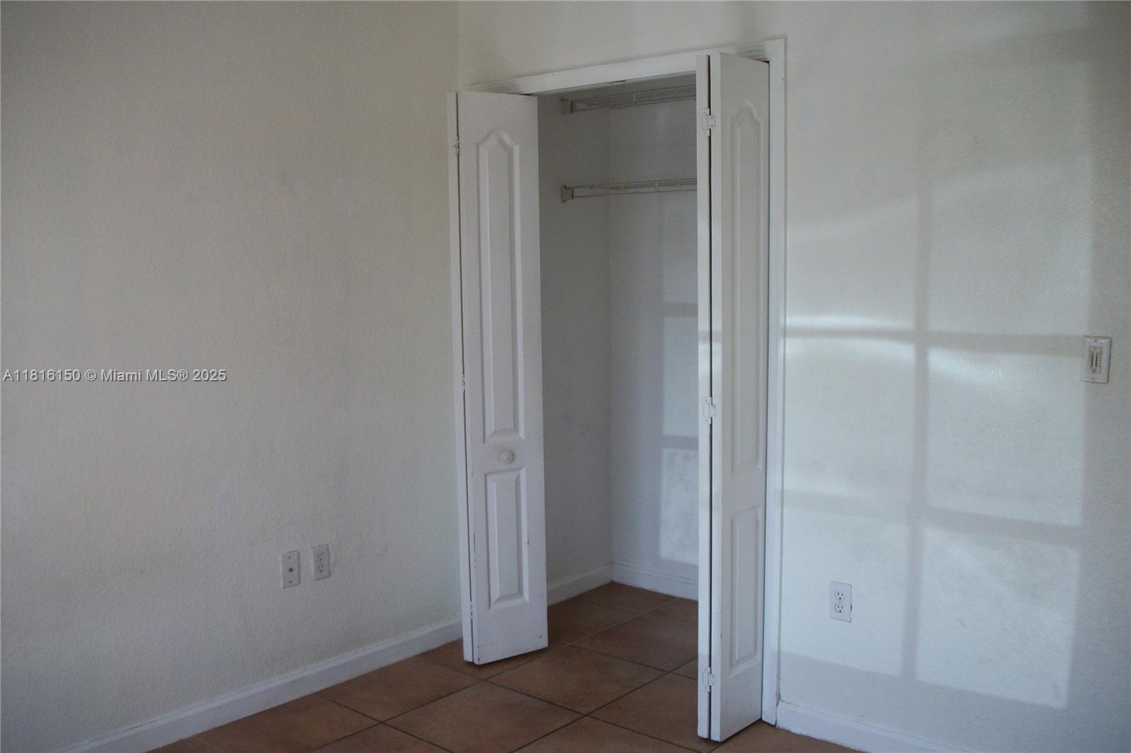 RAISA SUB - Residential Lease