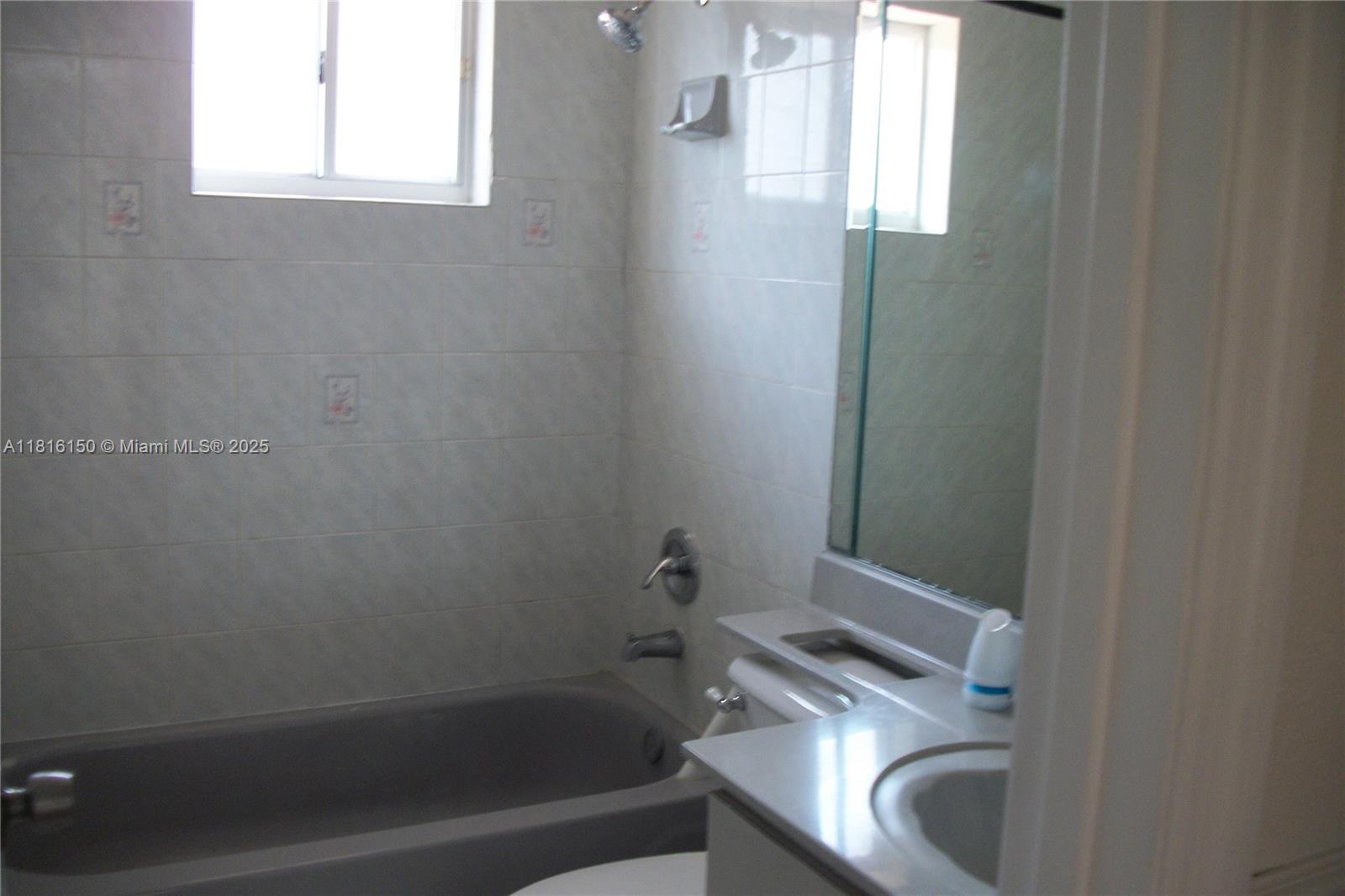 RAISA SUB - Residential Lease