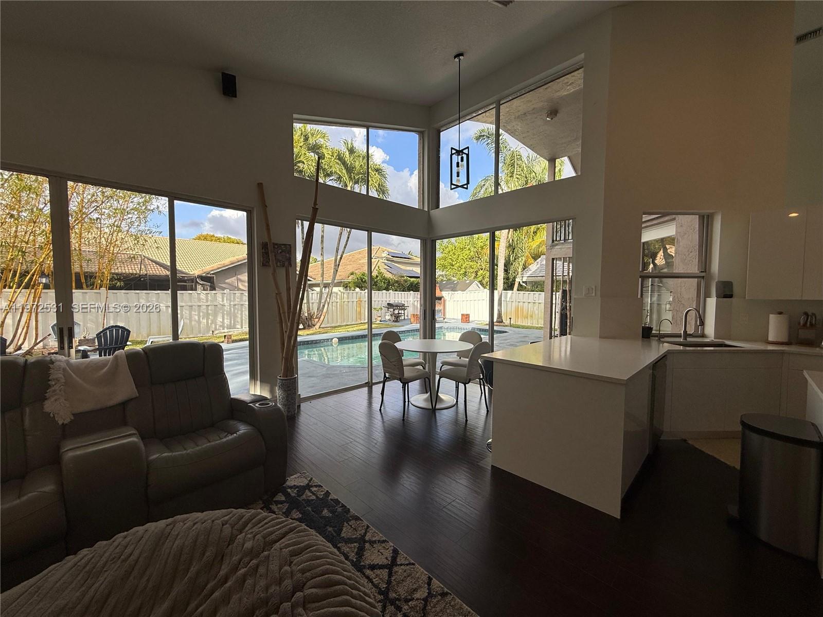 TURTLE RUN - Residential