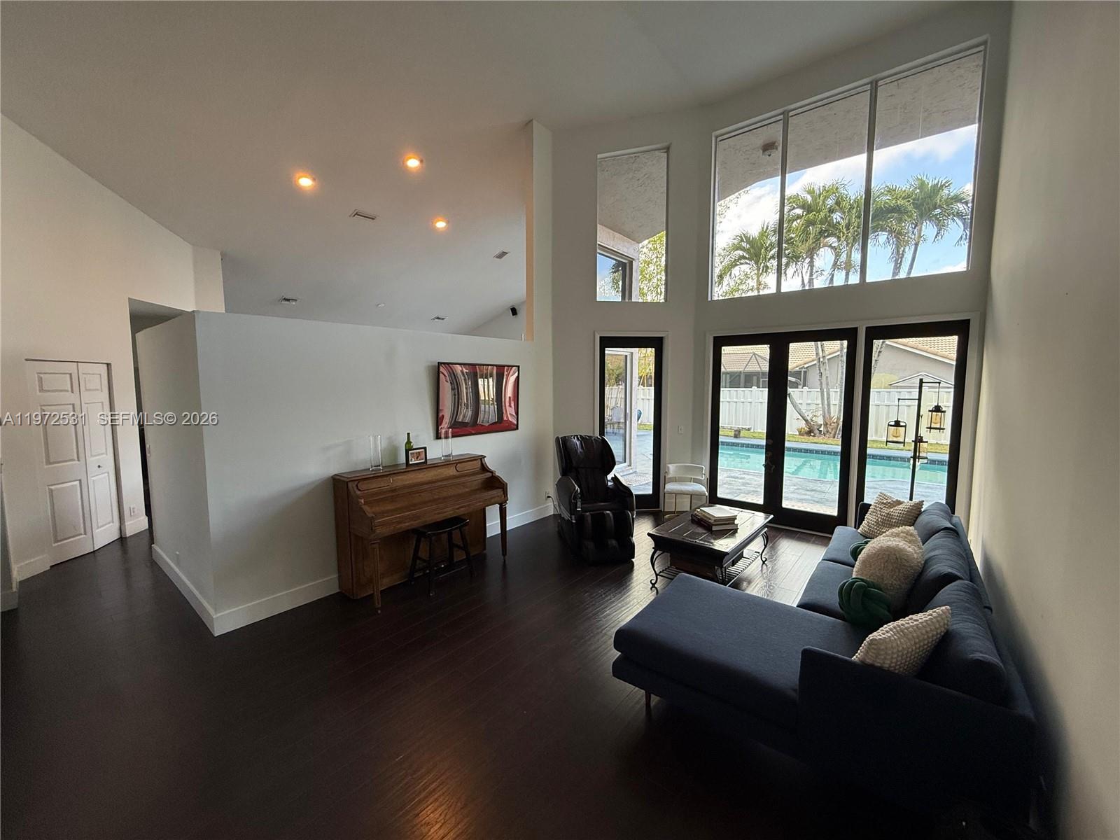 TURTLE RUN - Residential