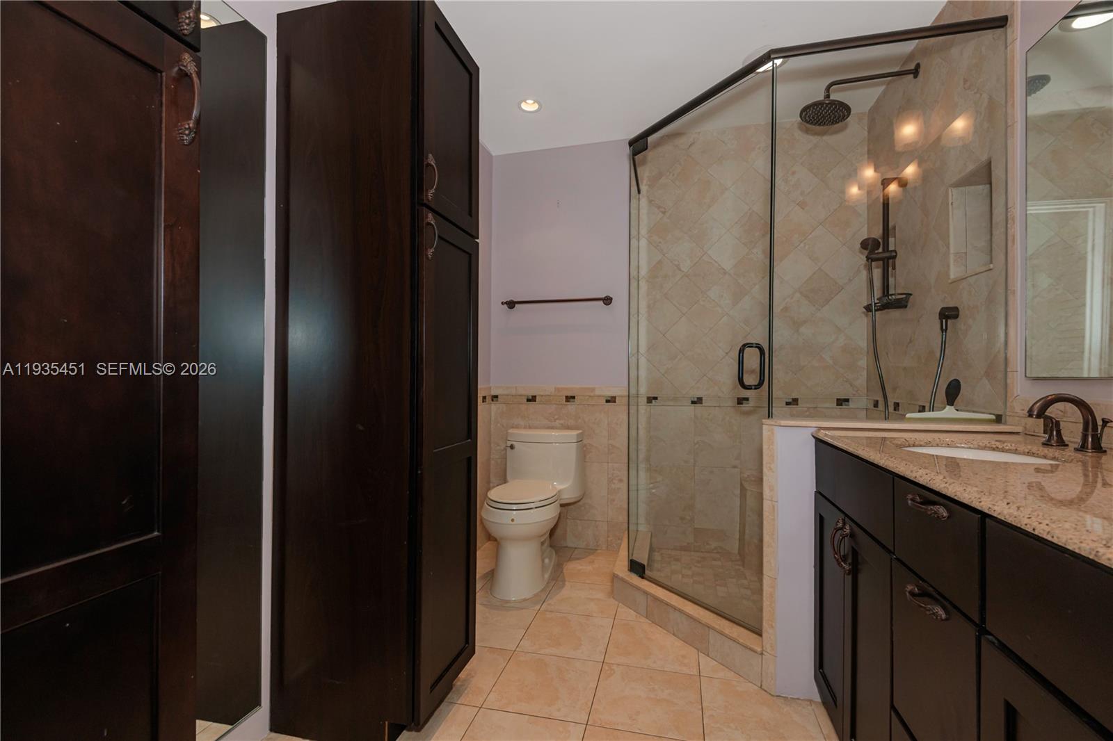 CORAL PARK - Residential