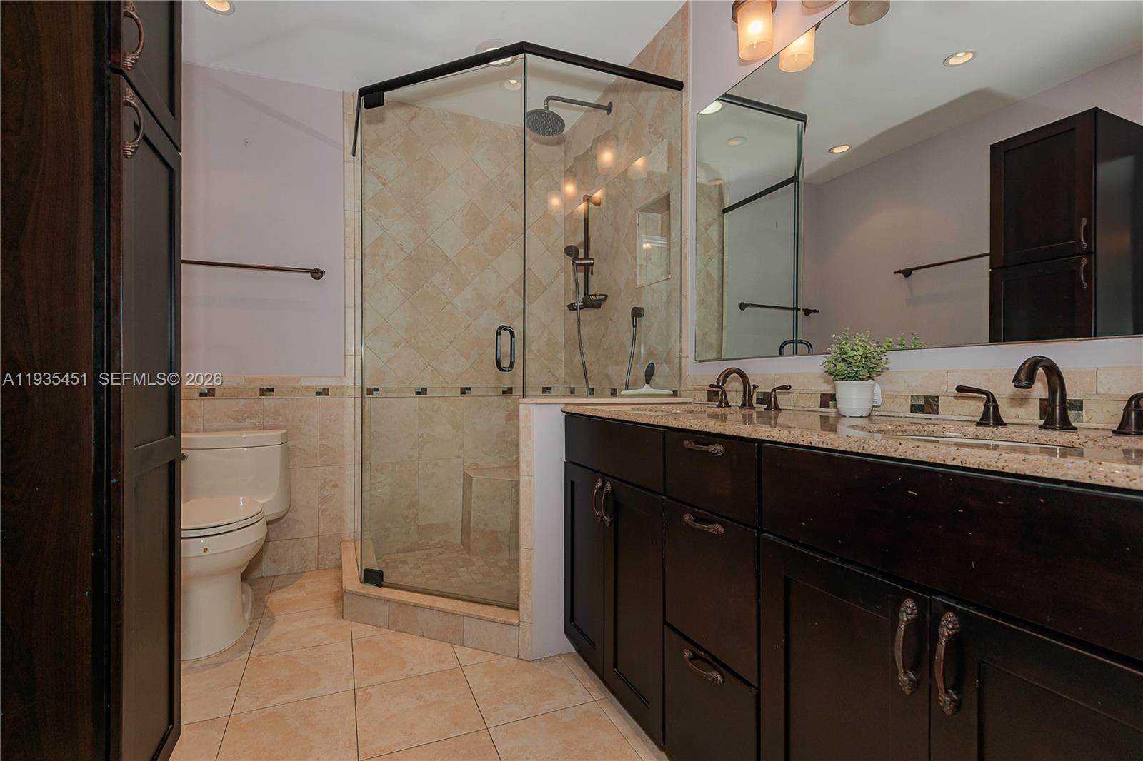 CORAL PARK - Residential