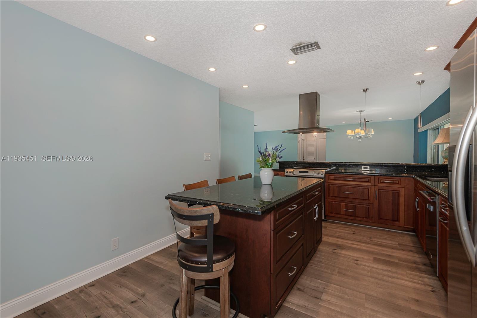 CORAL PARK - Residential