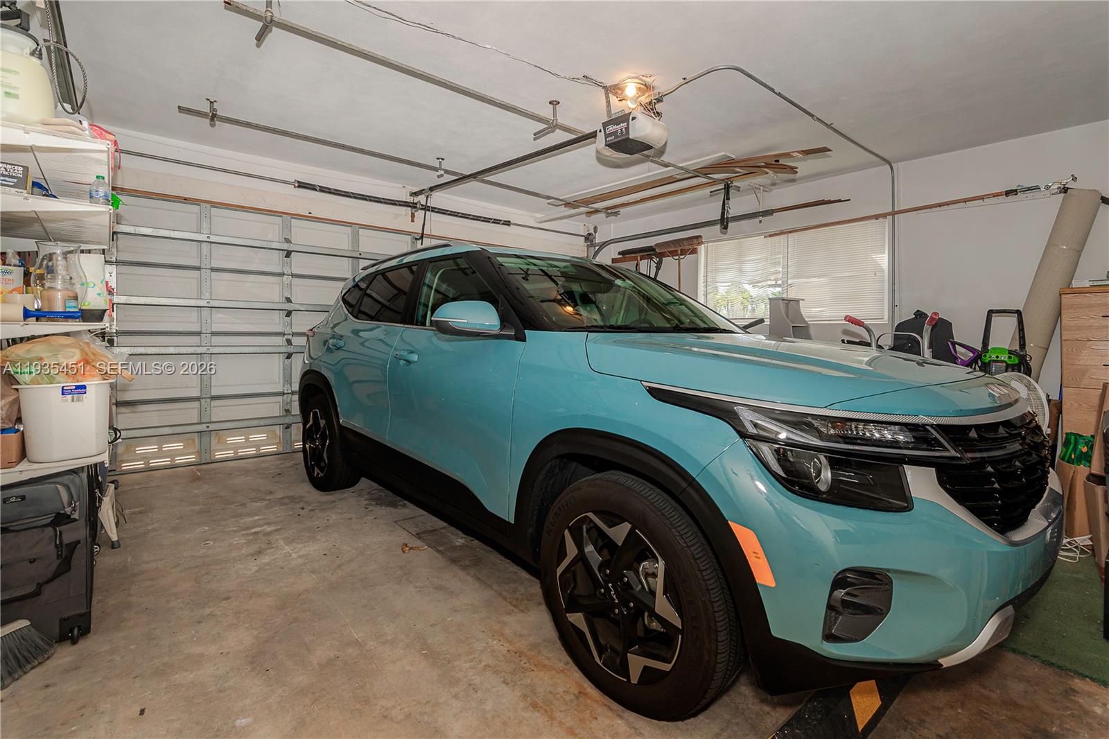 CORAL PARK - Residential