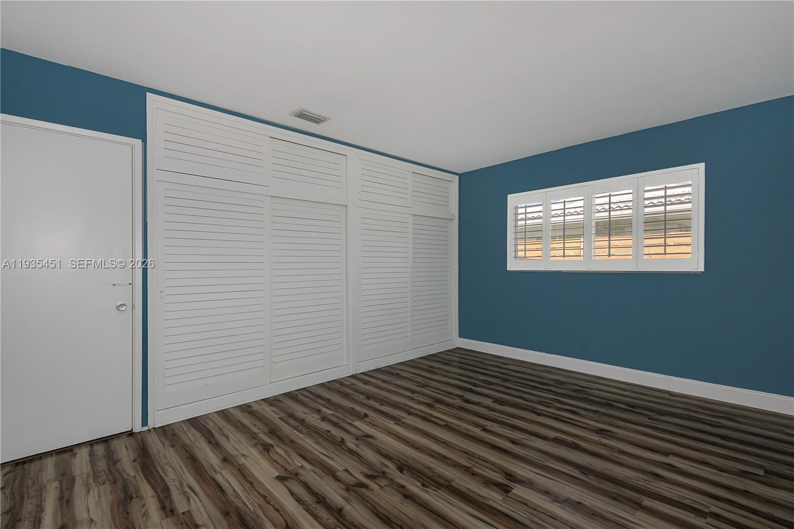 CORAL PARK - Residential