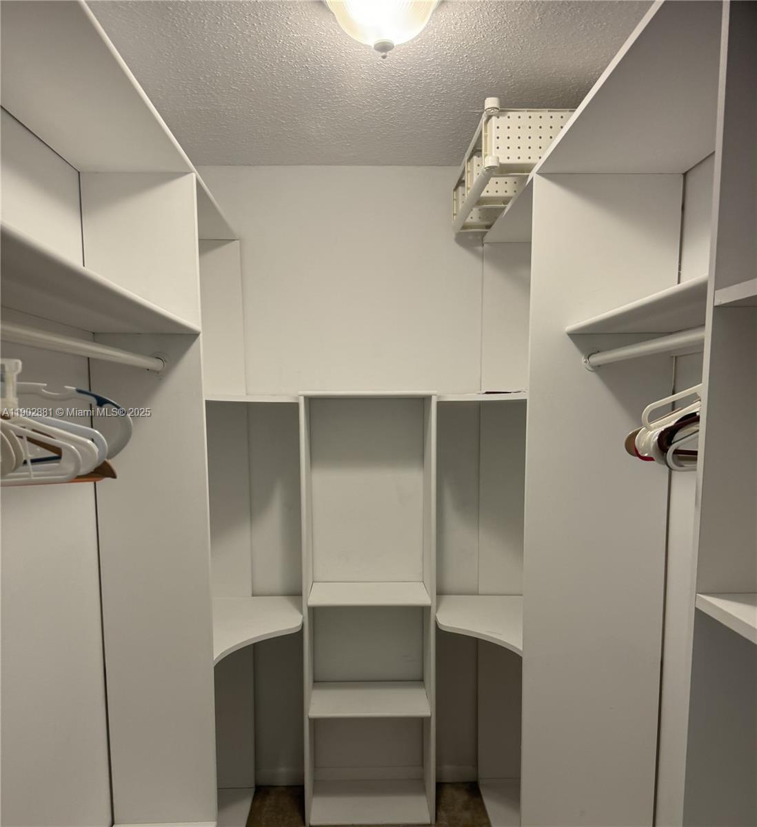 PROMENADE AT KENDALE LAKE - Residential