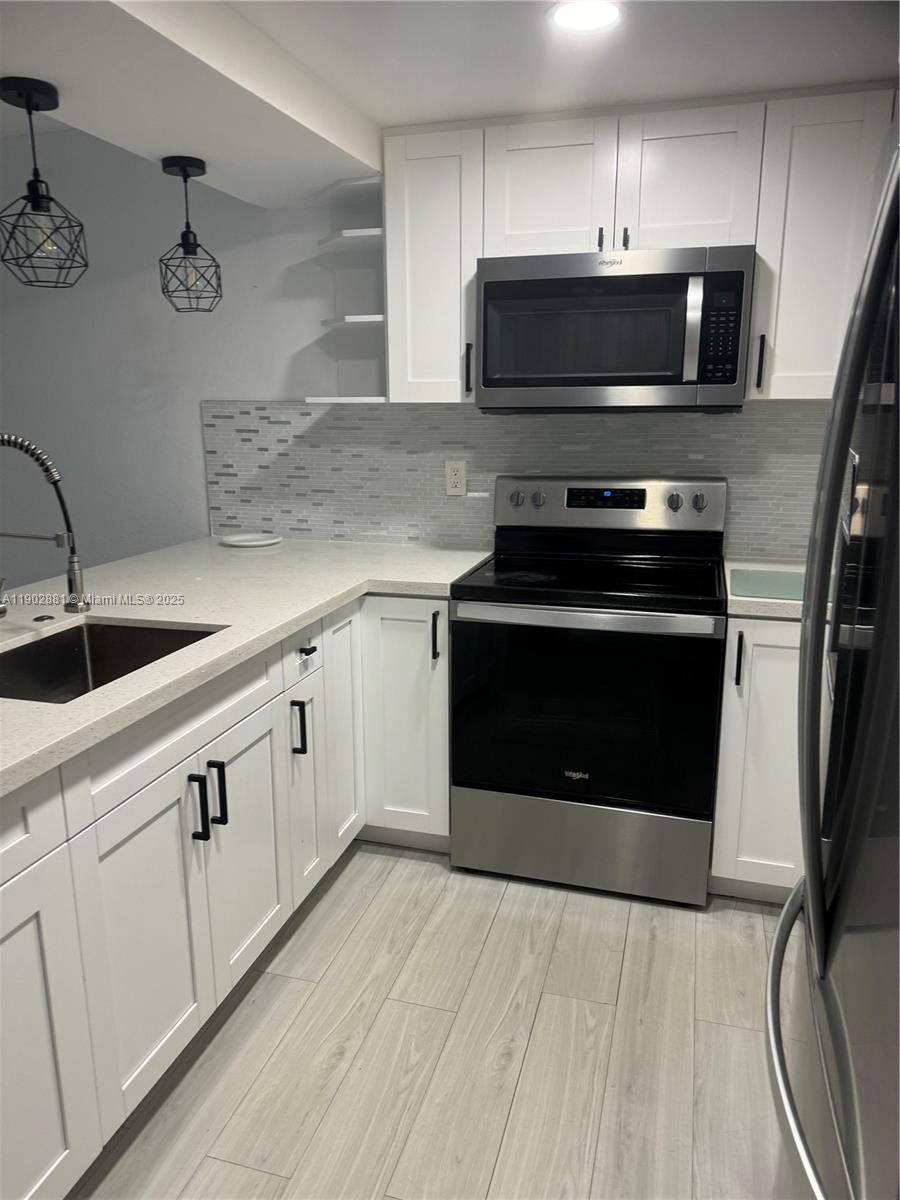 14311 N Kendall Dr 206A