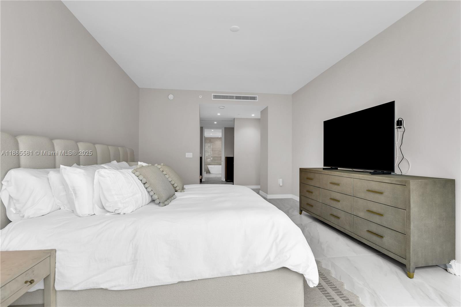 ALINA 220 BOCA RATON COND - Residential