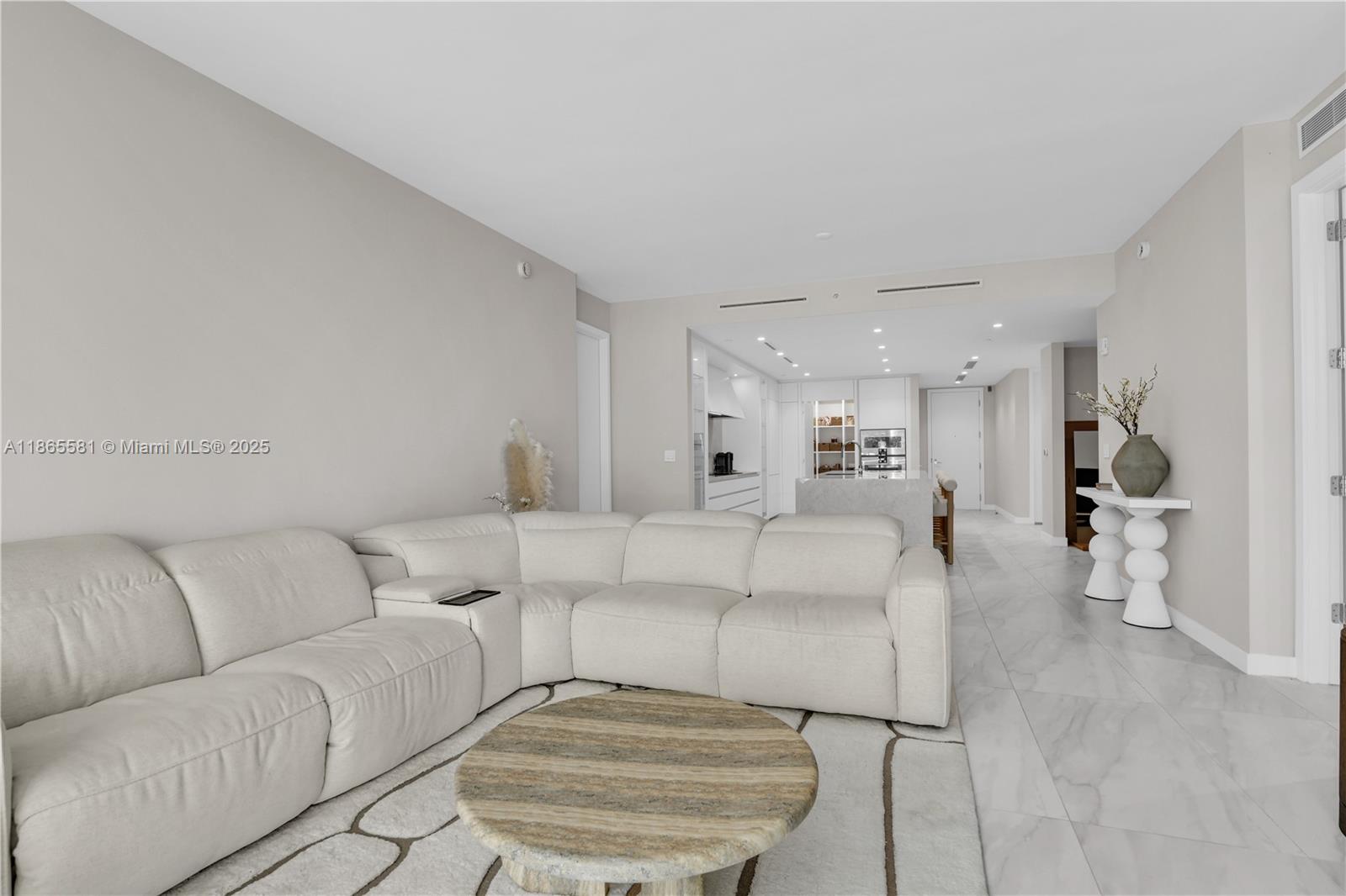 ALINA 220 BOCA RATON COND - Residential