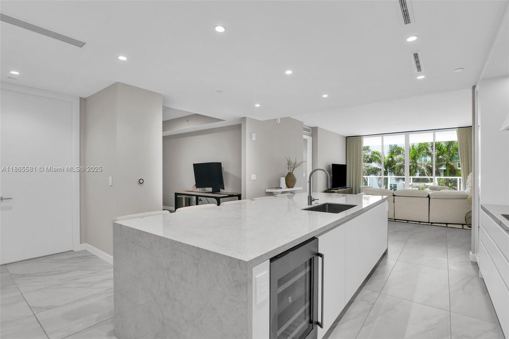 Photo of 220 SE Mizner Blvd #414, Boca Raton, FL 33432 (MLS # A11865581)