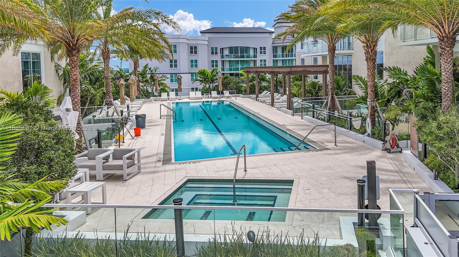 ALINA 220 BOCA RATON COND - Residential