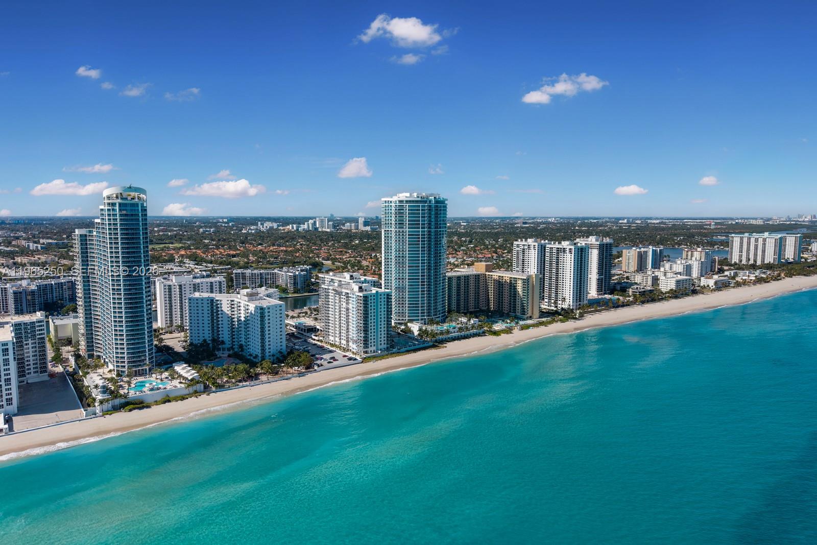 2711 HOLLYWOOD BEACH COND - Residential