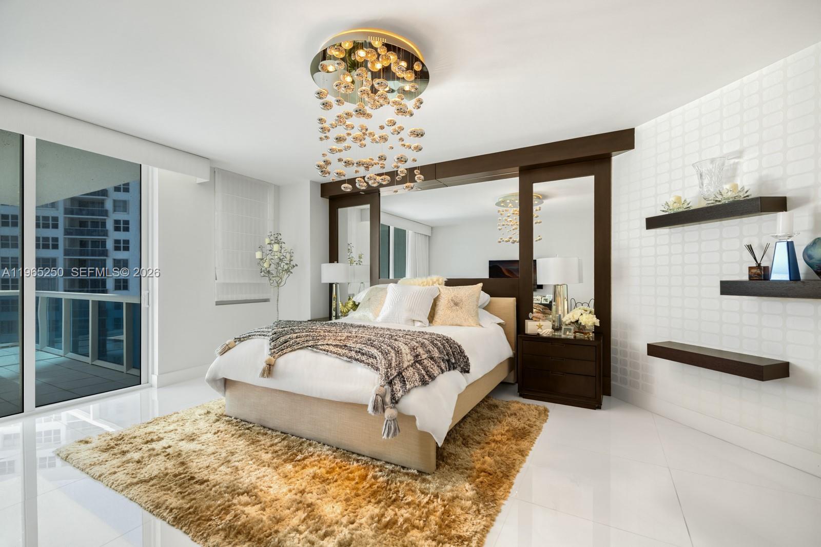 2711 HOLLYWOOD BEACH COND - Residential