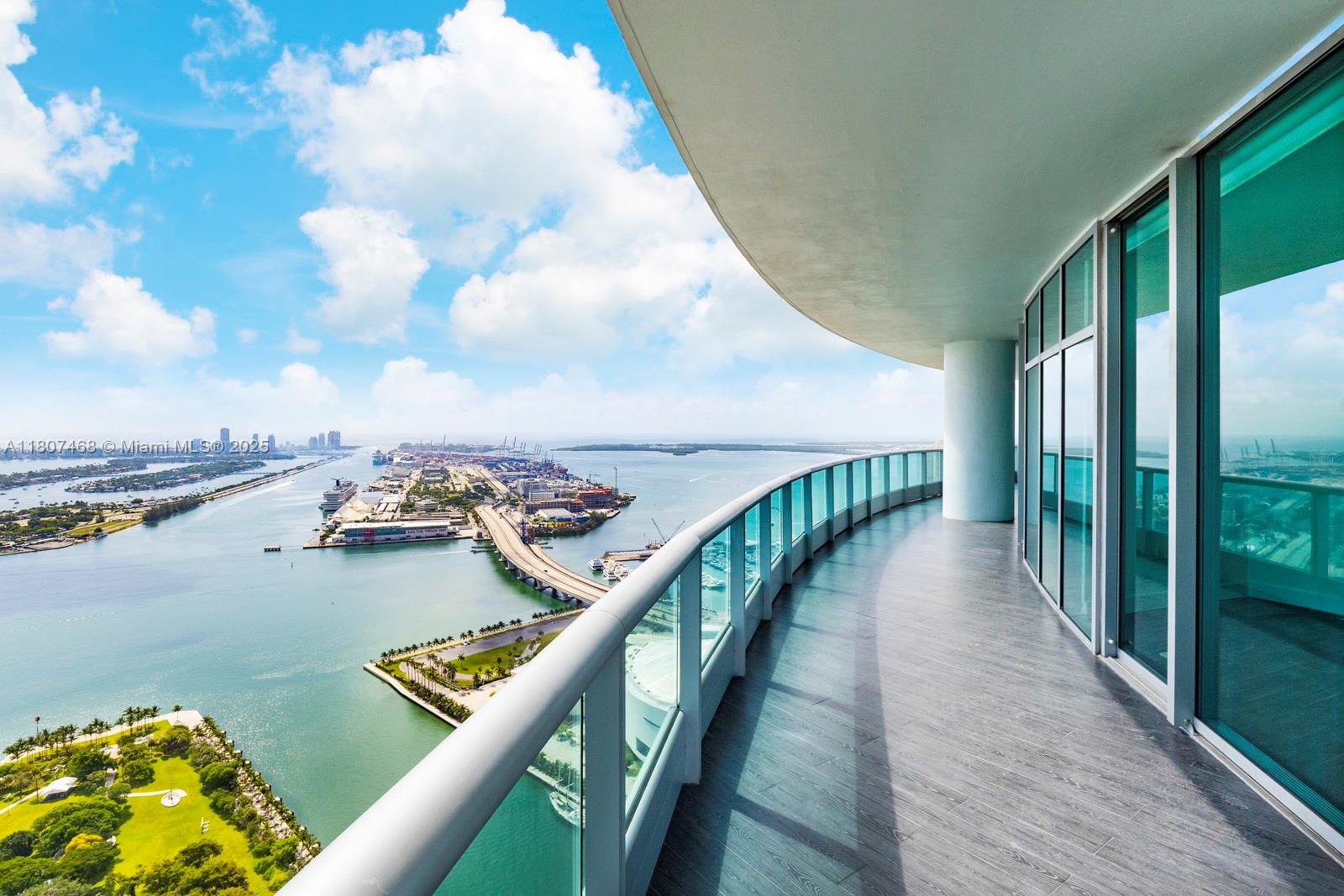 900 Biscayne Blvd 5606