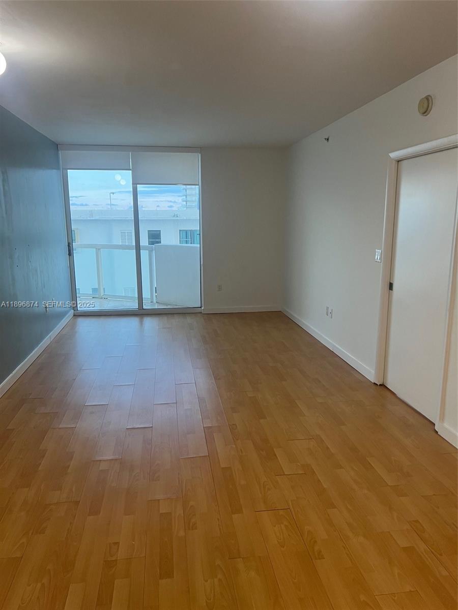 6365 Collins Ave 1105