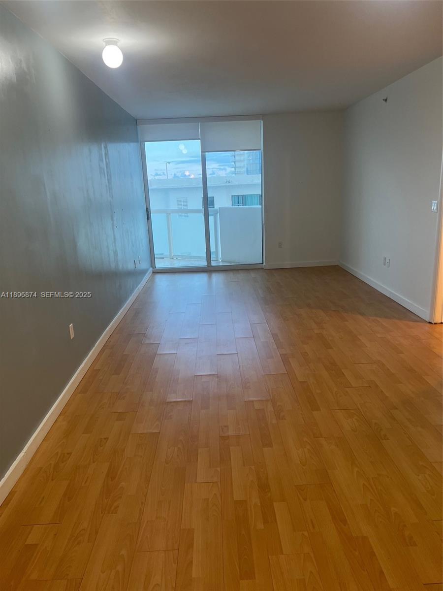 6365 Collins Ave 1105