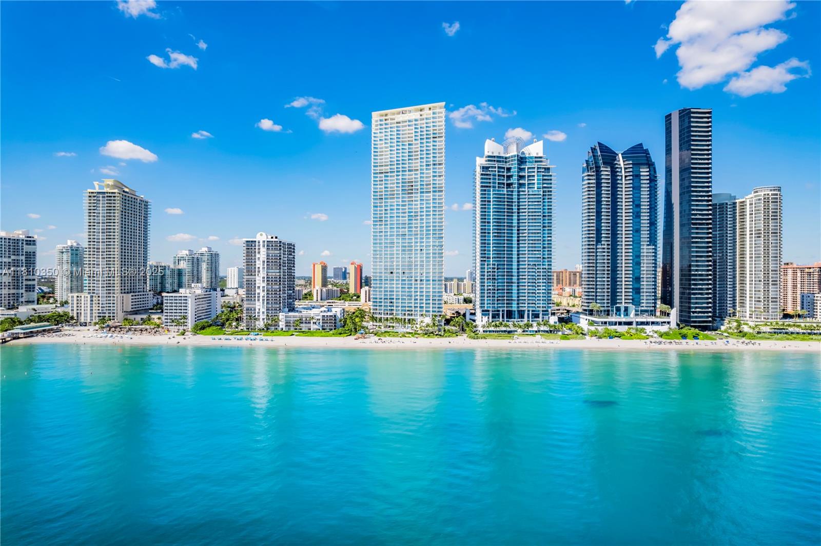 JADE SIGNATURE CONDO - Residential