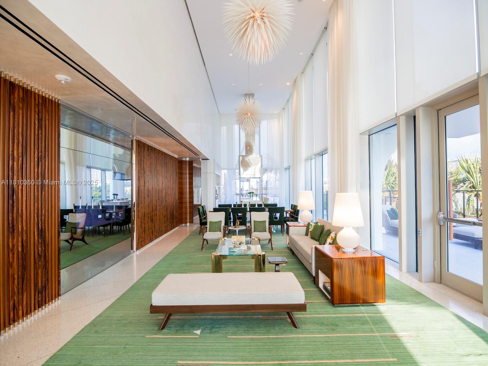 JADE SIGNATURE CONDO - Residential