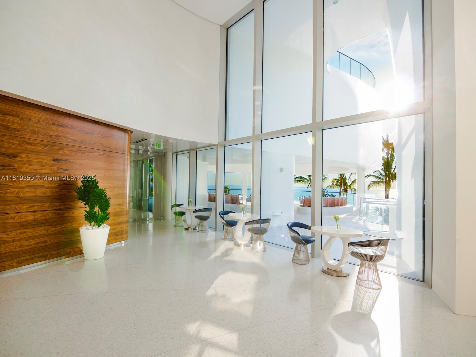 JADE SIGNATURE CONDO - Residential