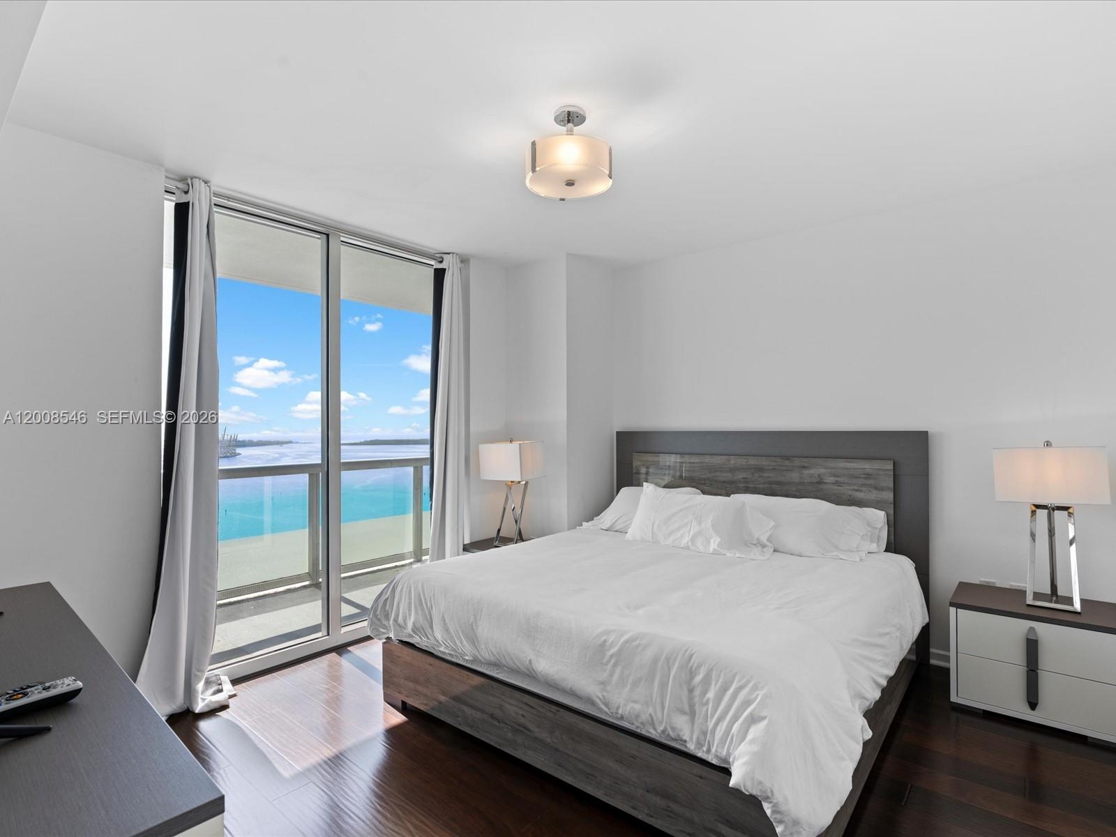 50 BISCAYNE CONDO - Residential