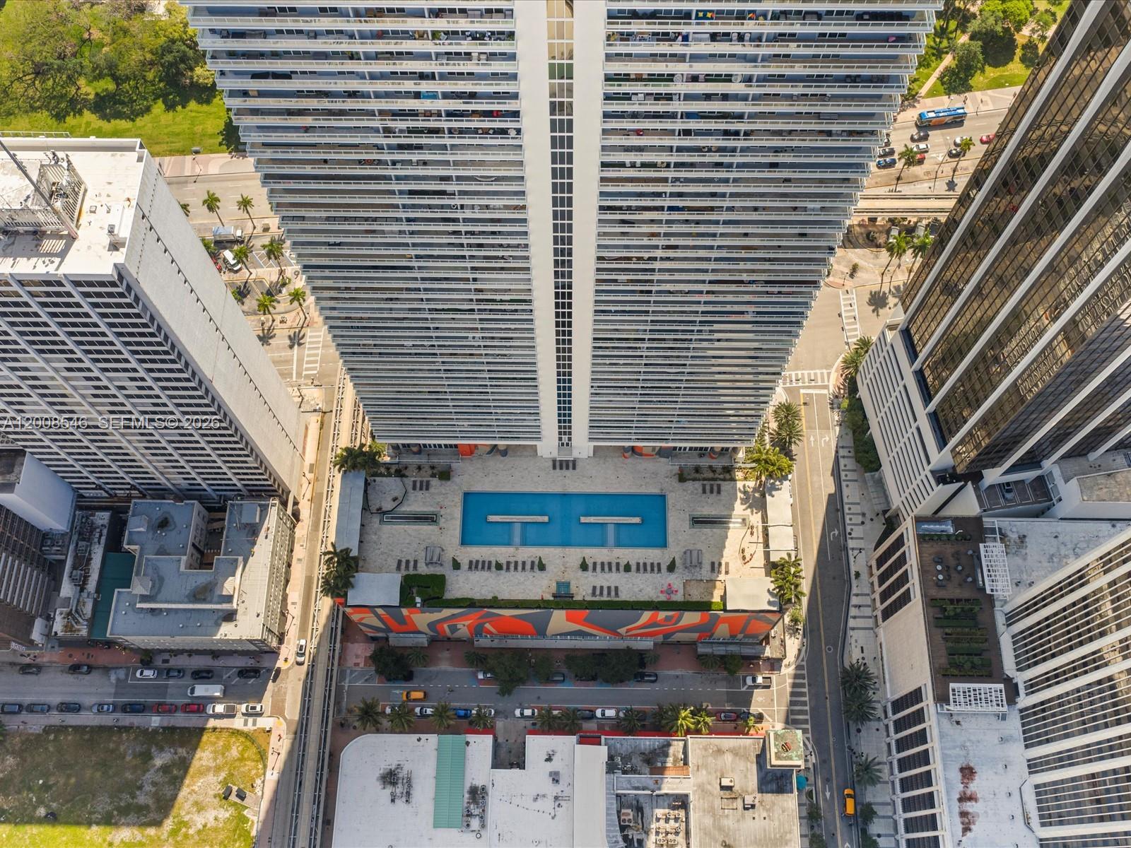 50 BISCAYNE CONDO - Residential